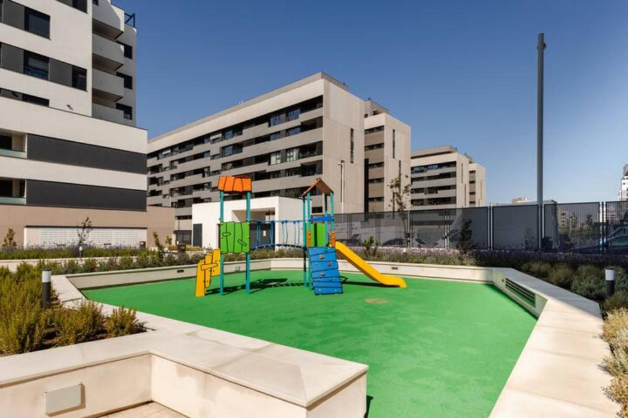 马德里Piso Climatizado Y Parking公寓 外观 照片